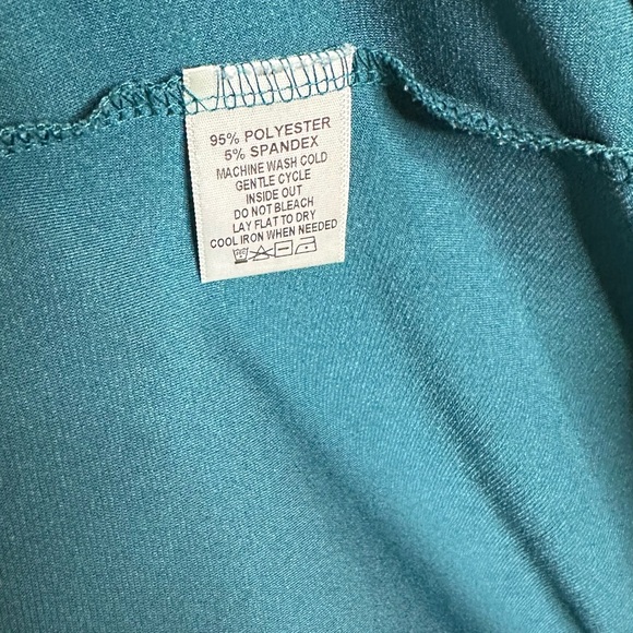 Kiyonna Whimsy Hunter Green Wrap Dress - Picture 6 of 7